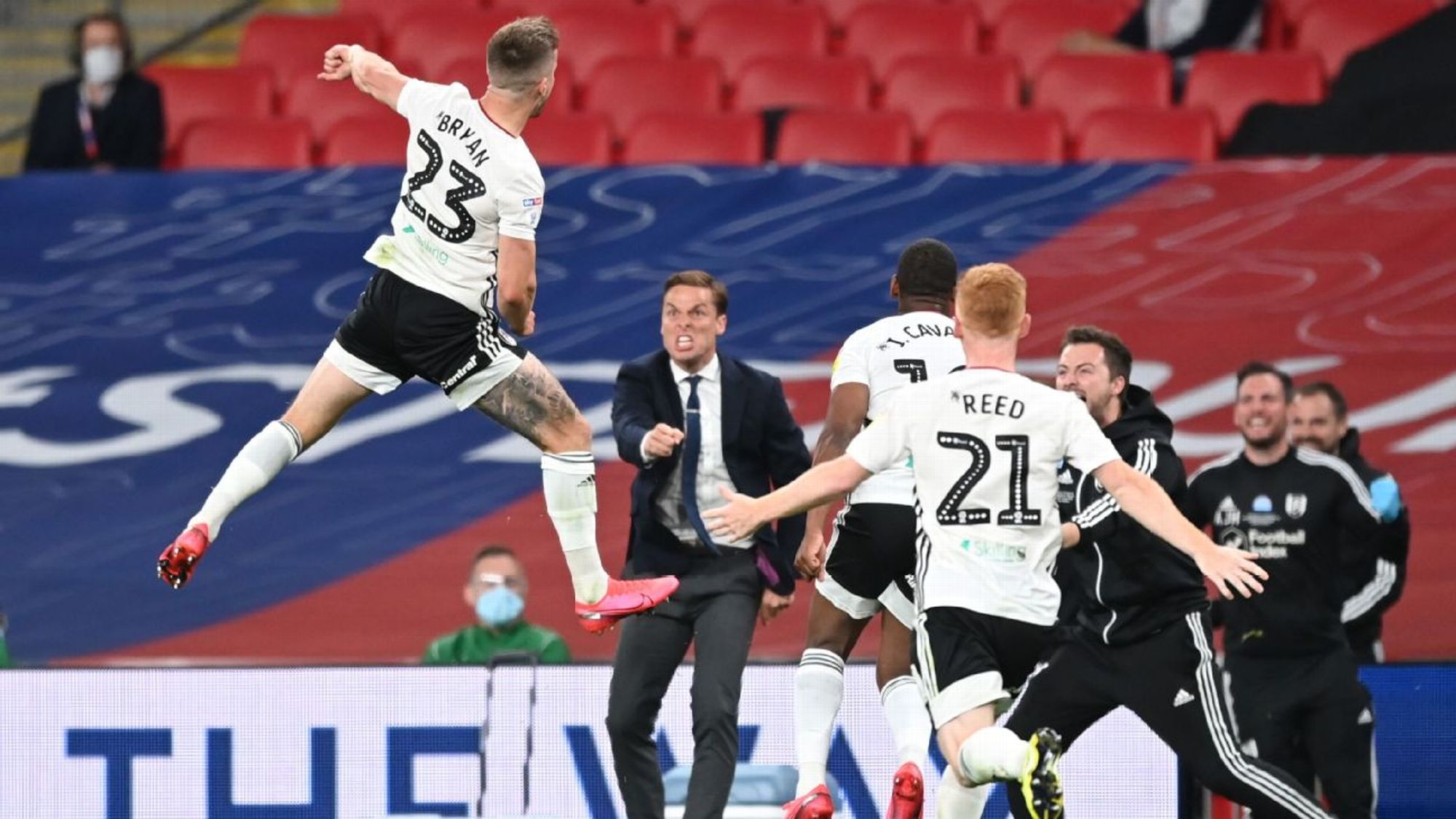 定了坚实的 定了坚实的