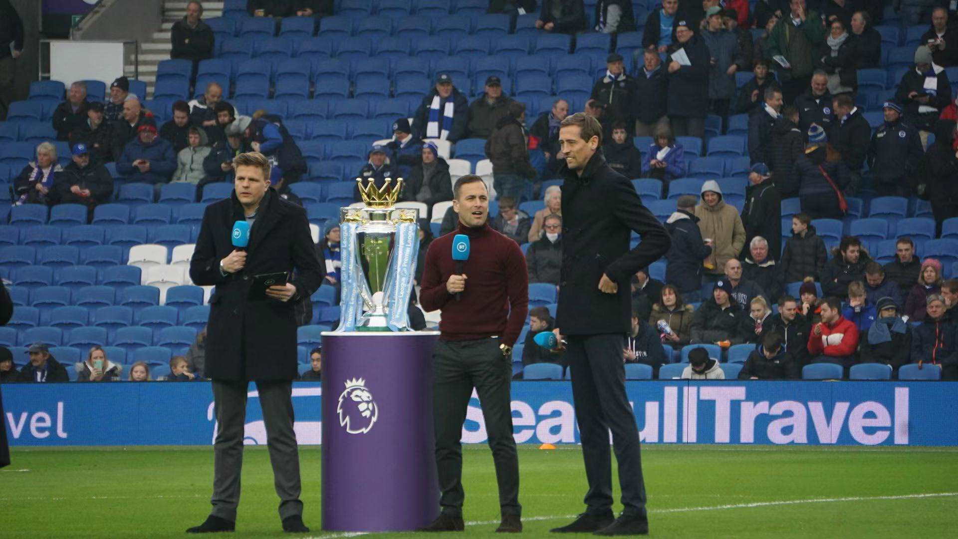 昂和利物浦 昂和利物浦